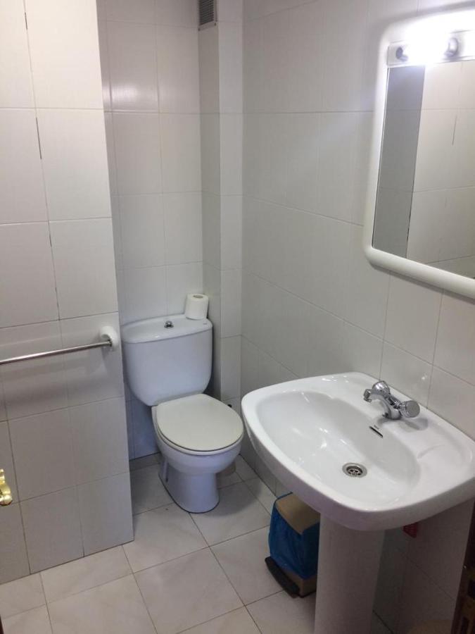 Albergue Hostal Telmo Tui Zewnętrze zdjęcie